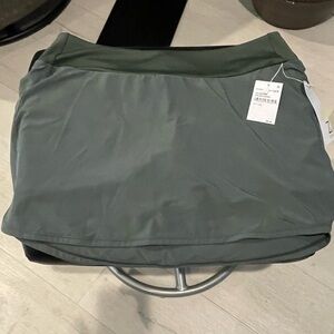 Adorable Z By Zella sage skort.